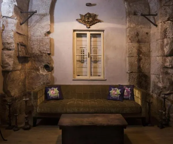 דירה La Divine- Captured By History Inside Palace Loft